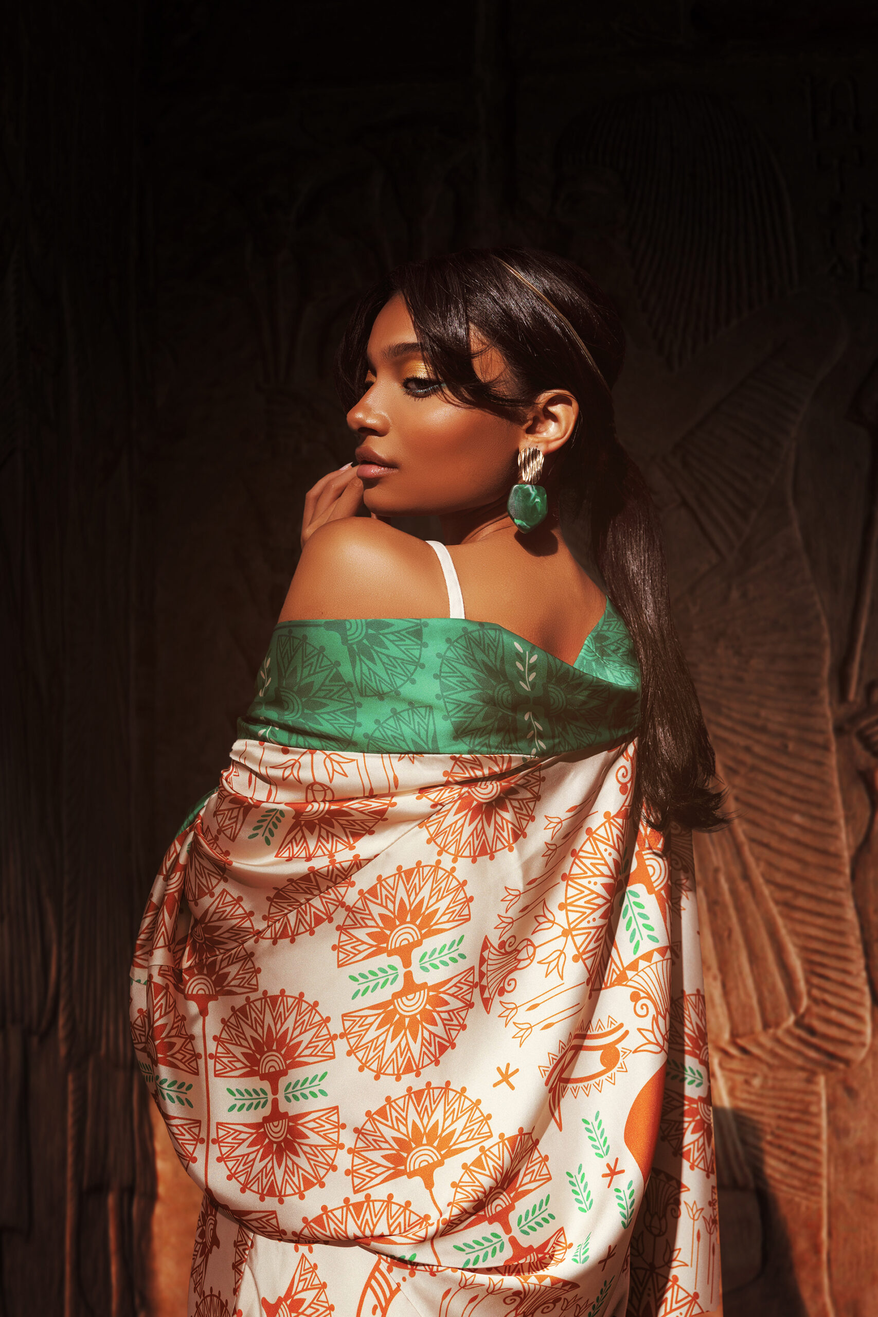 NEFERTITI BEIGE  KIMONO
