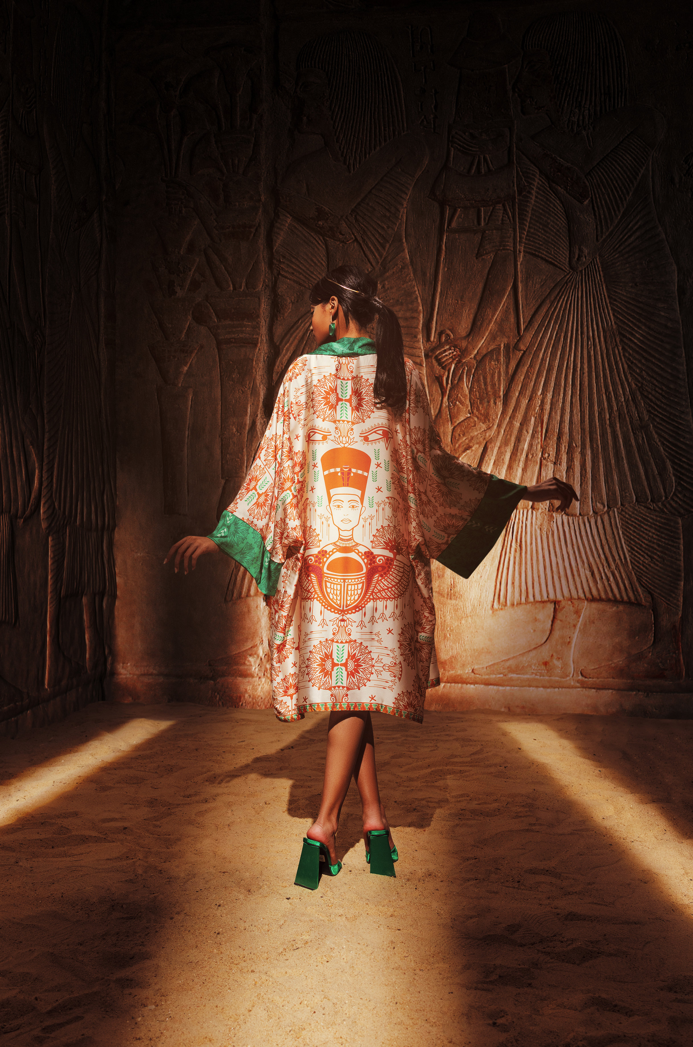 NEFERTITI BEIGE  KIMONO - Image 5