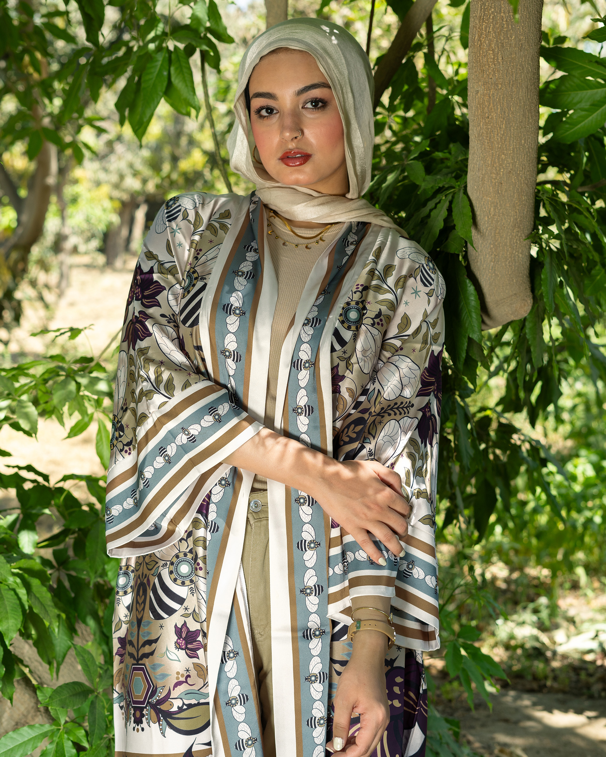 BEELOVE Satin kimono